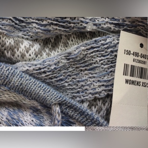 Last chance! Abercrombie & Fitch new sweater size xs - Picture 4 of 5